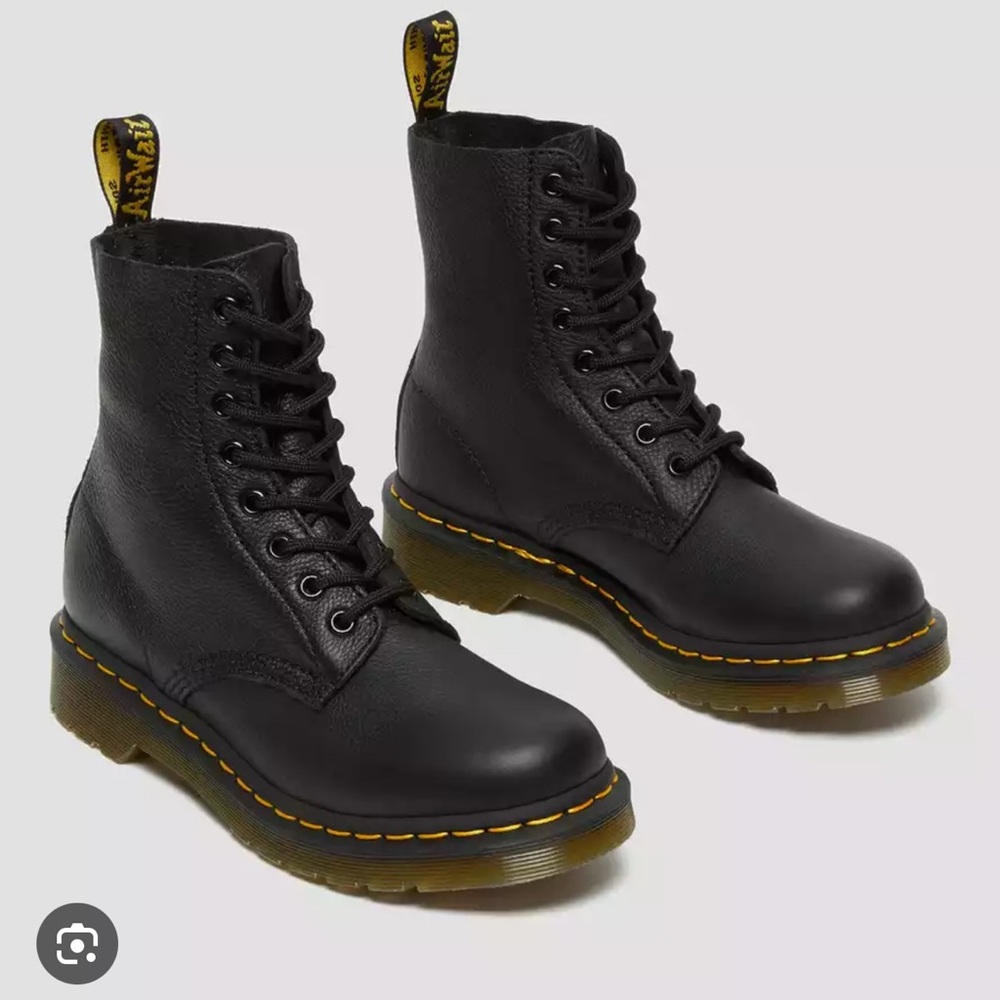 Dr. Martens 1460 Black Boots